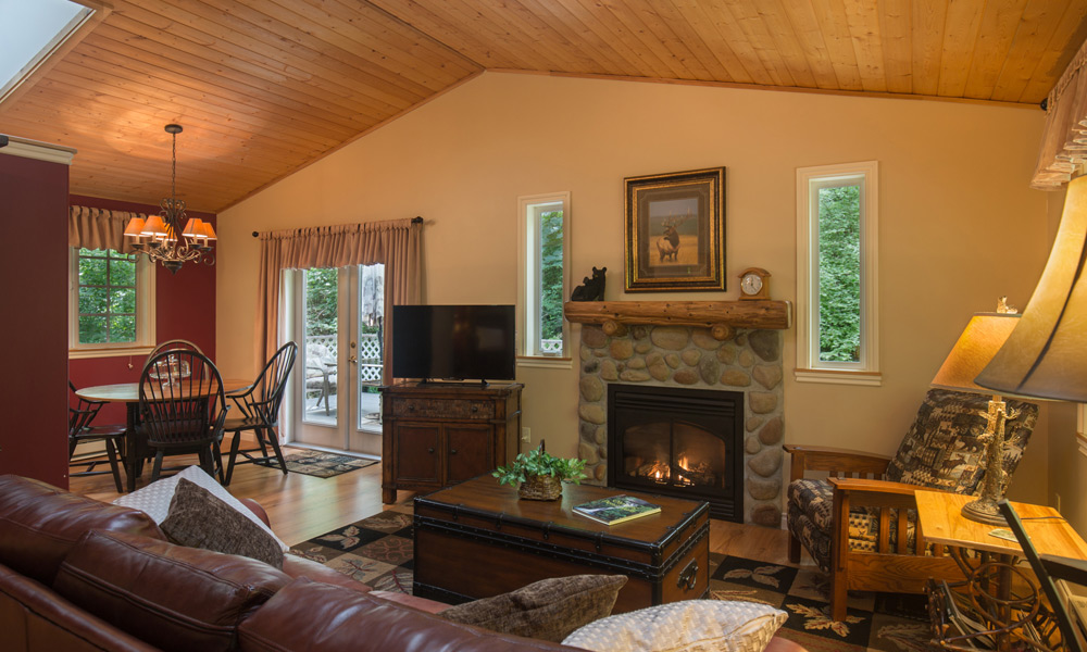 whimsical bear cottage livingroom