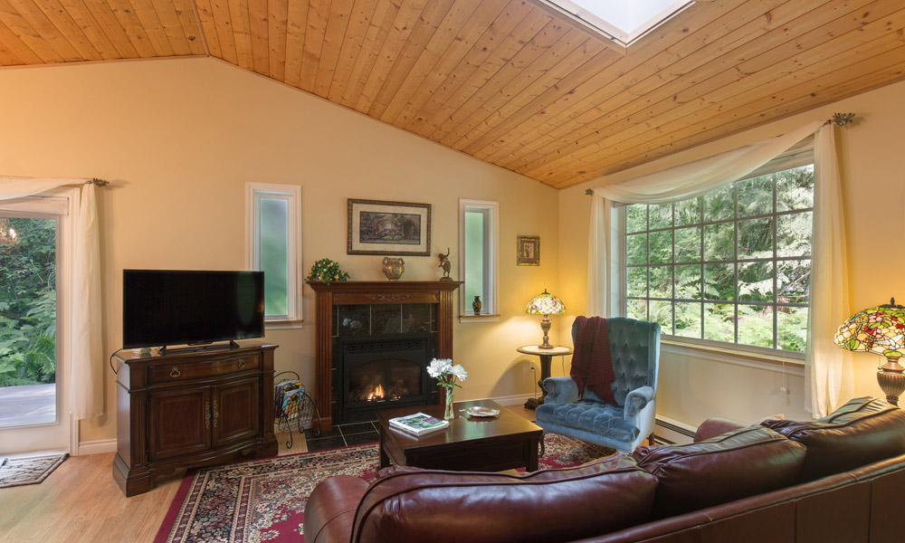 forest romance cottage living room