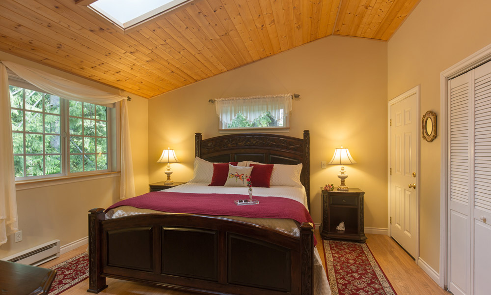 forest romance cottage bedroom